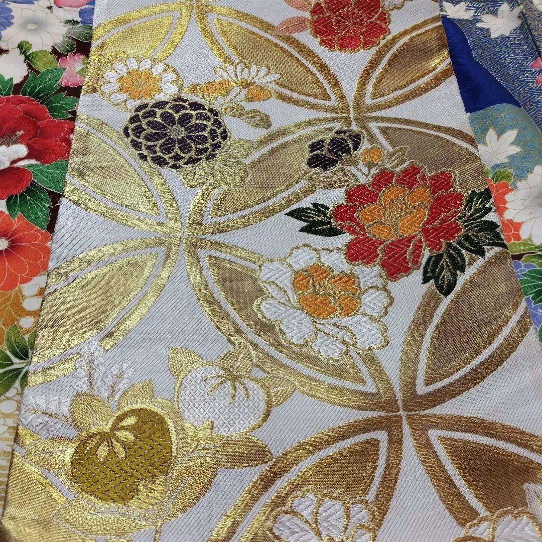 振袖フルセット(7点)・成人式・豪華牡丹刺繍・金彩加工・暈し染め・地紋・逸品