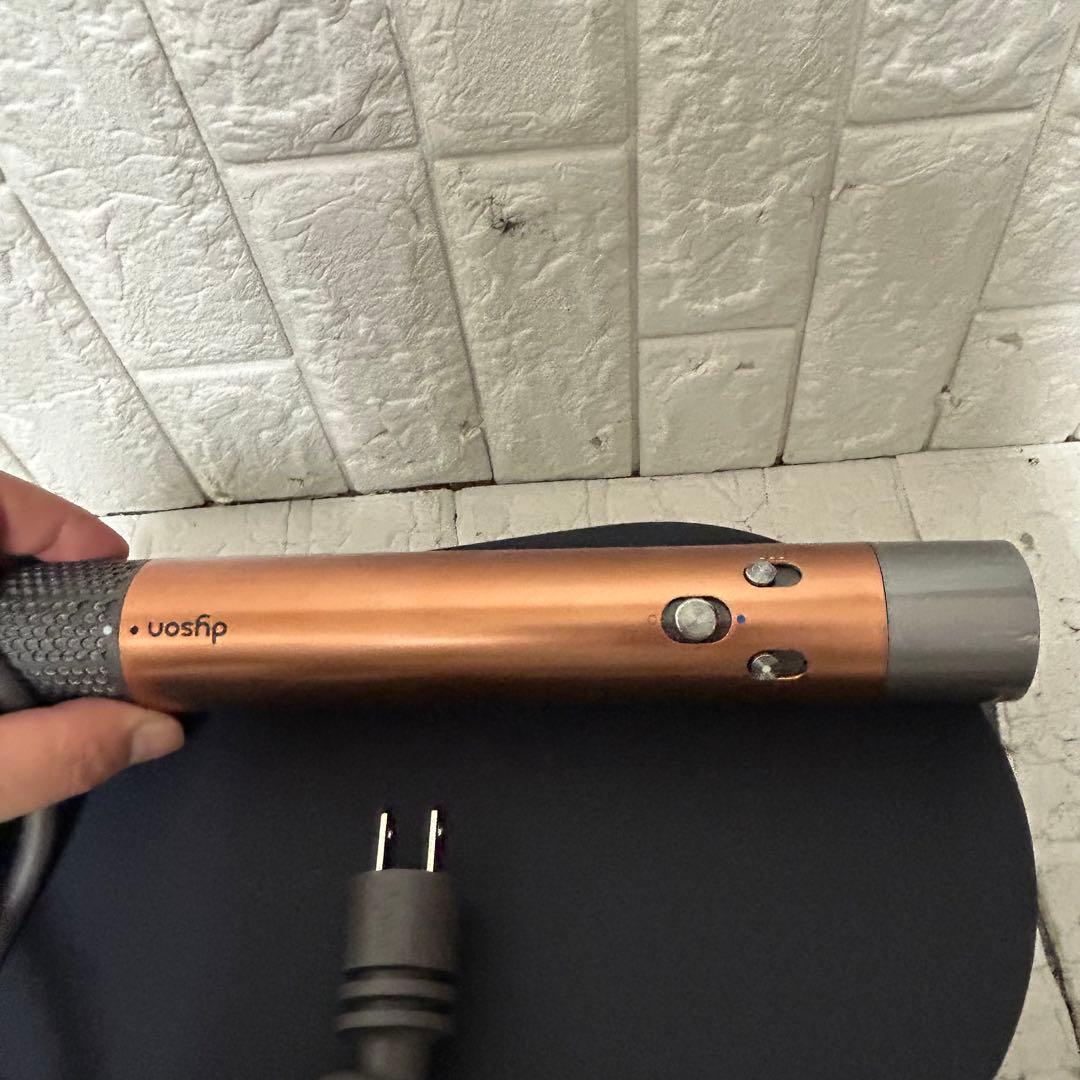 美品 Dyson マルチスタイラー HS05