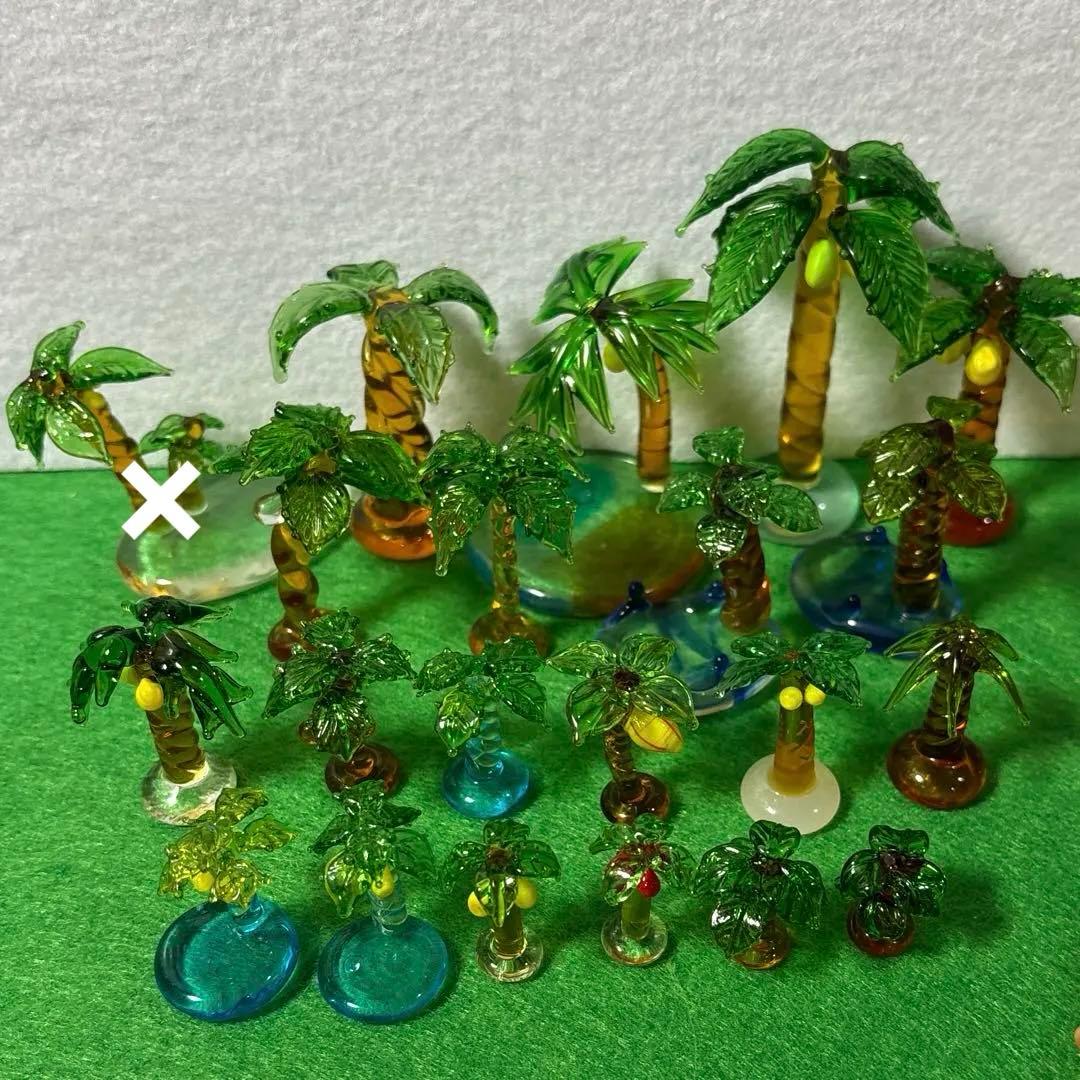 ヤシの木　ガラス細工　ミニチュア