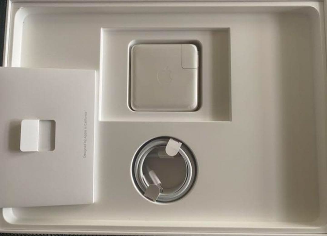 【Apple】 MacBook Pro MPXX2J/A