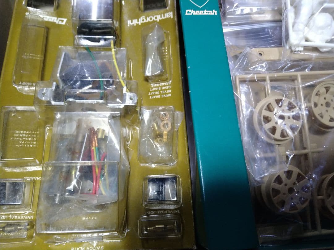 タミヤ　TAMIYA　1/12 ランボルギーニ　チーター　組立途中　（ジャンク）