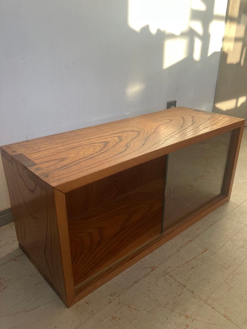 ジャパンヴィンテージ　ガラス棚　無垢材　古道具