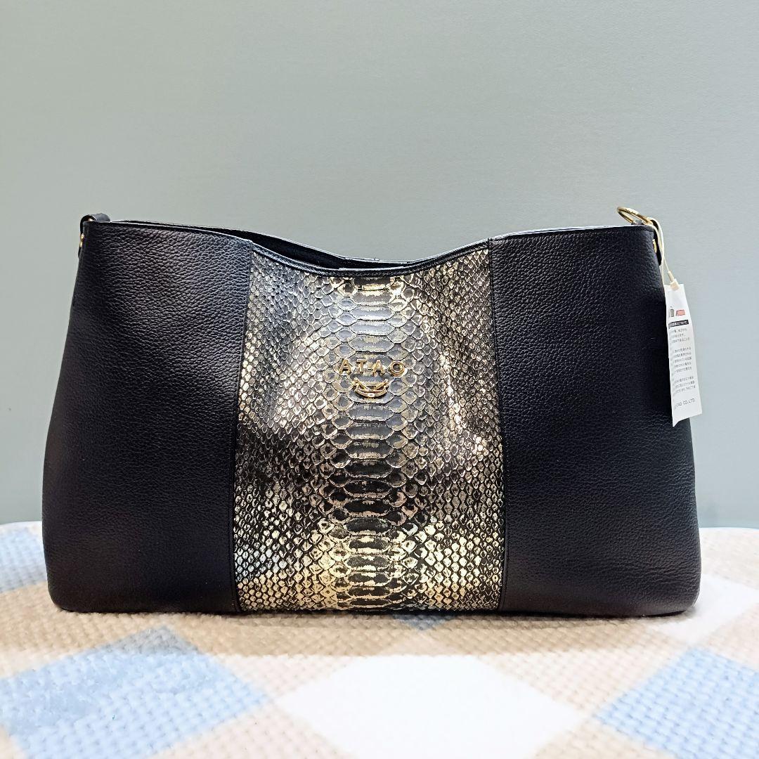 未使用 ATAO リュクス エルヴィ パイソン ブラック 2wayバッグ レザー