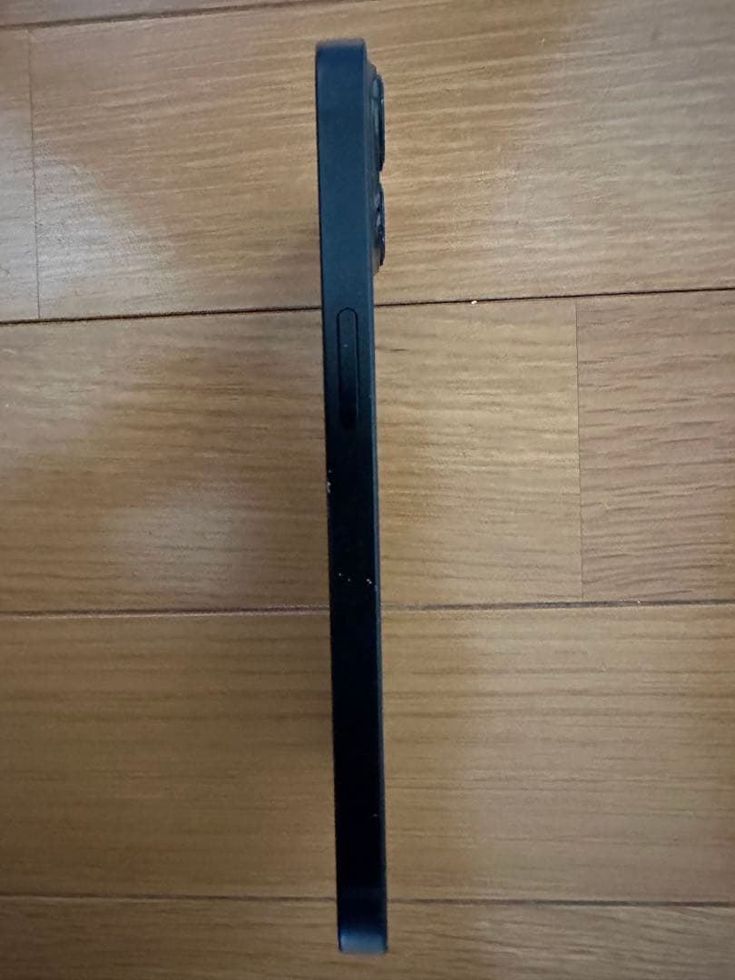 Apple iPhone 13 ブラック 本体