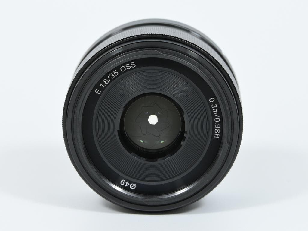 【美品】 ソニー　SONY E 35mm F1.8 OSS SEL35F18