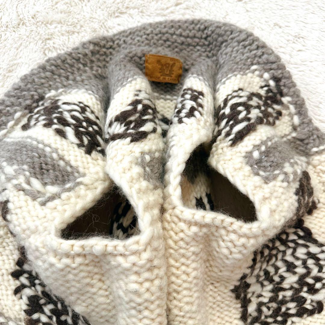 美品 希少 カナダ製 カウチンベスト メープルボタン トナカイ柄 XL相当