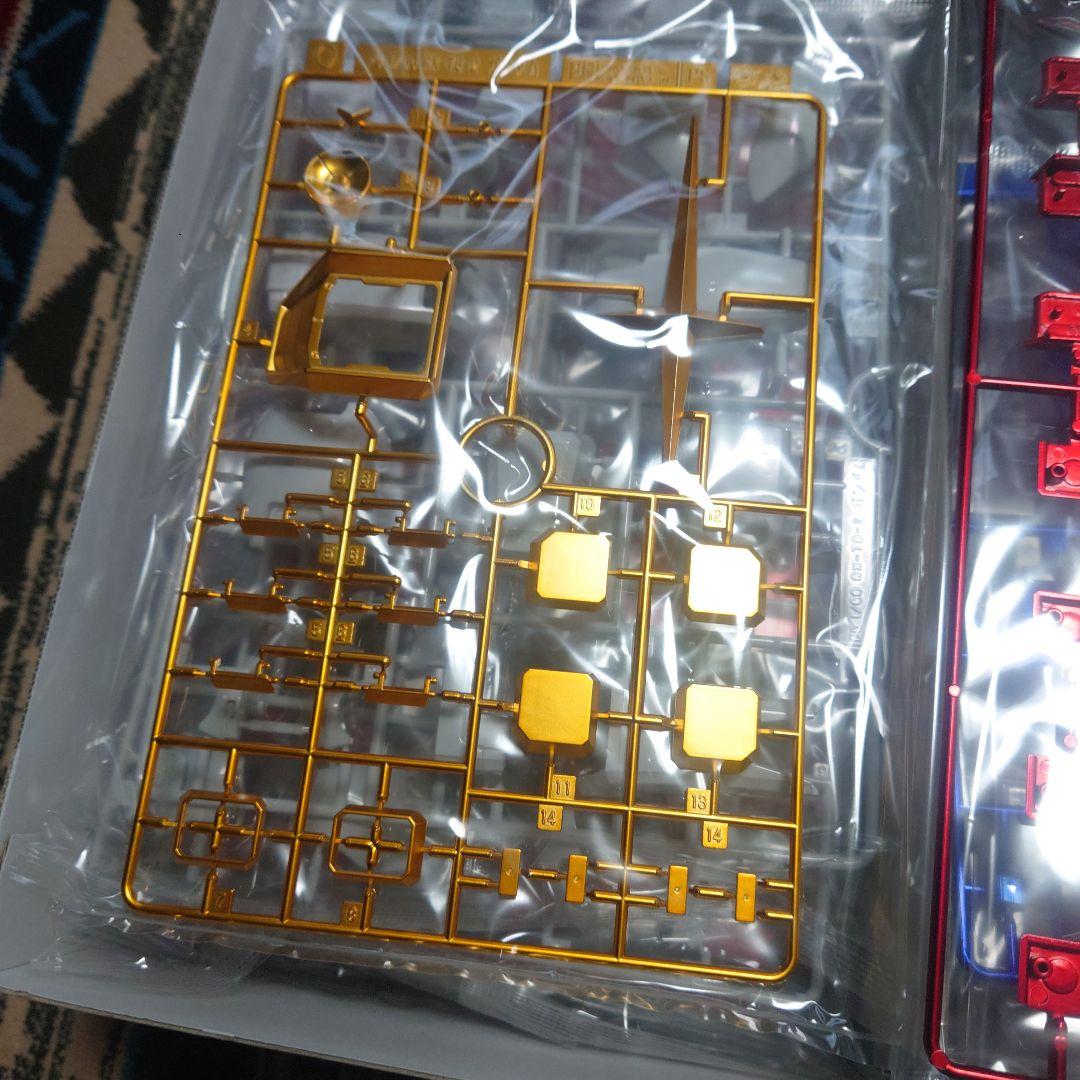 PG ガンダム　チタニウムフィニッシュ