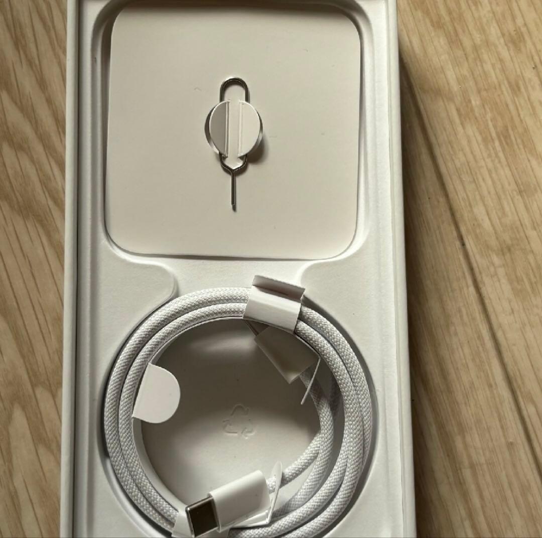 【美品】Apple｜iPhone 15 128GB｜SIMフリー