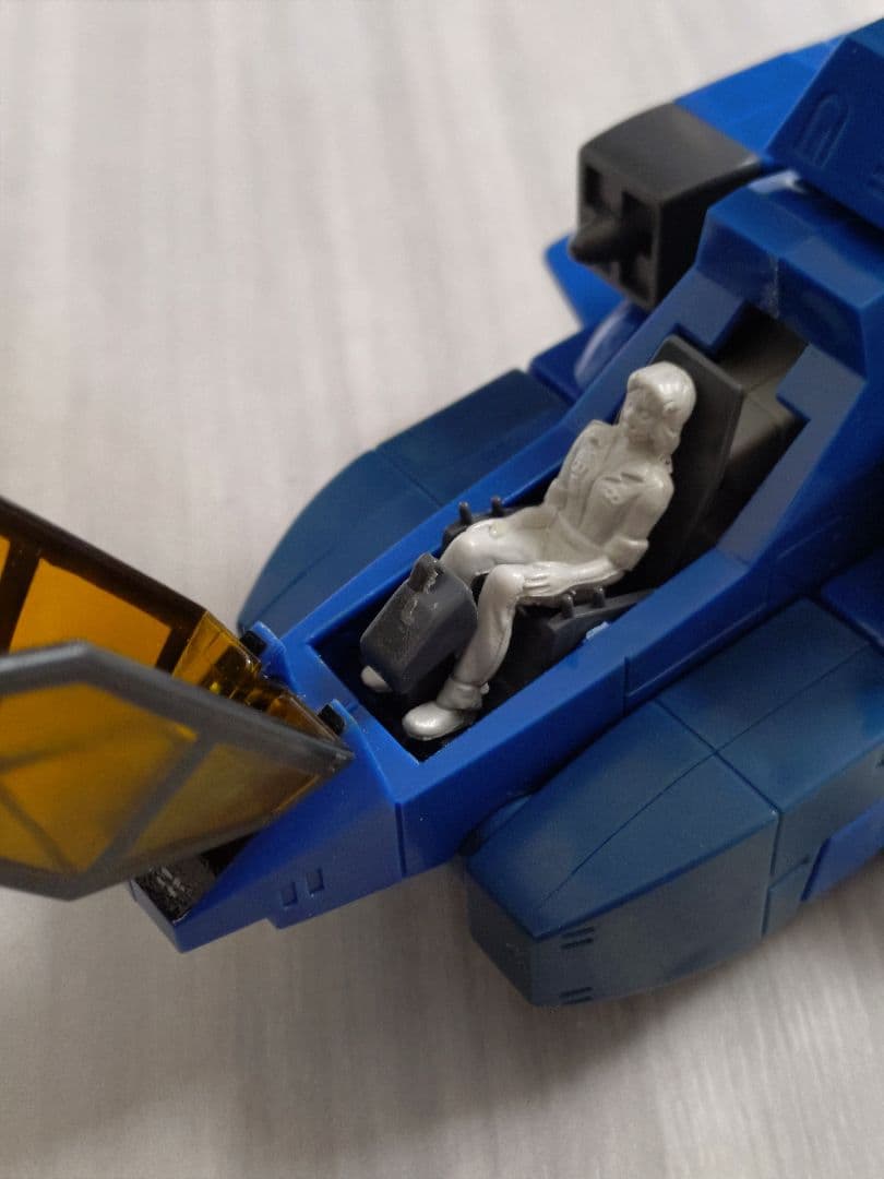 タカトクトイス オベロンガゼット 可変メカシリーズ 1/55 VH-64MR