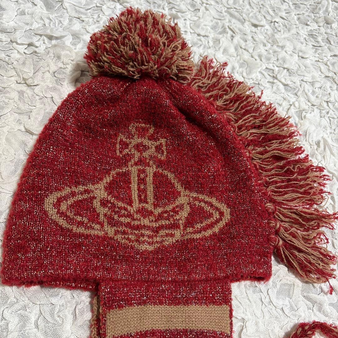 新品 タグ付　ヴィヴィアンウエストウッド　ニット帽　オーブ　モヒカン　耳当て　赤