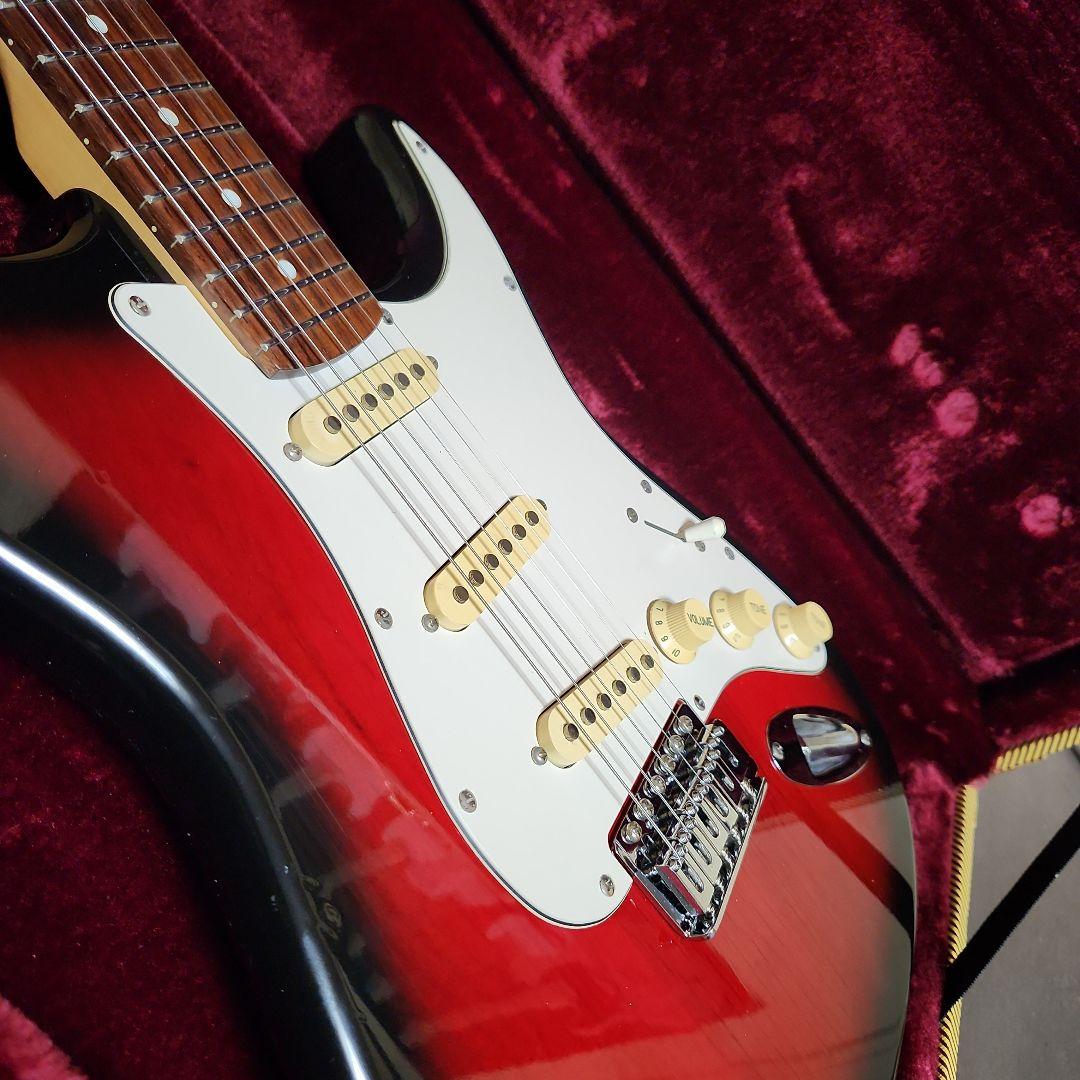 週末セール分解整備済みFender homage ストラトタイプ ワインバースト