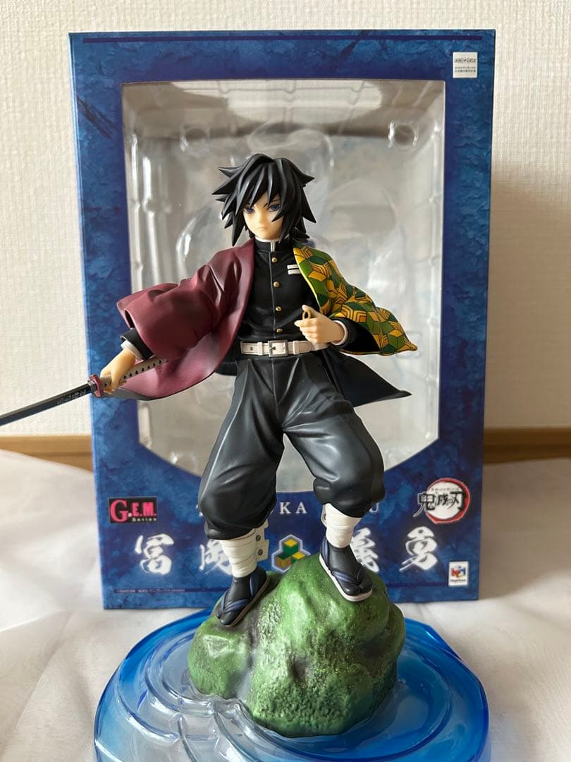 冨岡義勇 フィギュア GEM G.E.M メガハウス 鬼滅の刃　箱入り