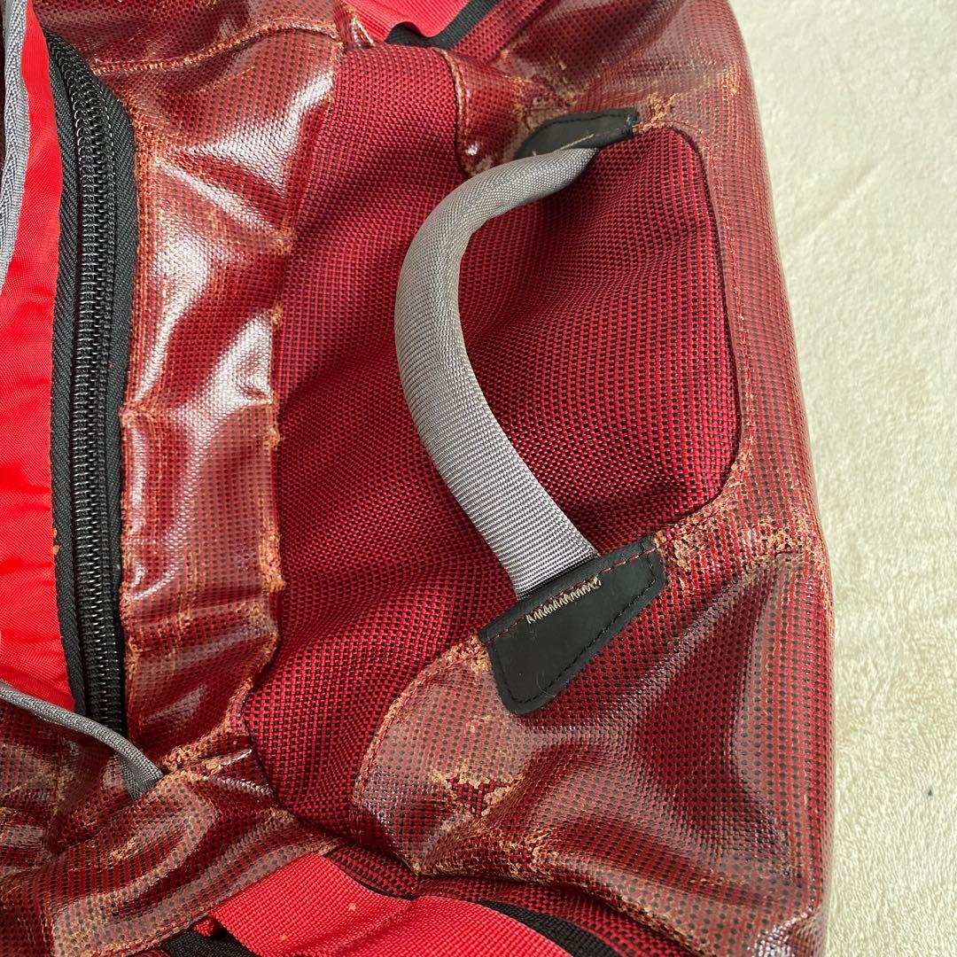 patagonia ブラックホール　ウィールド　ダッフル　40L キャリー　機内