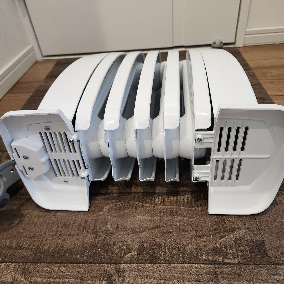 極美品　デロンギ　オイルヒーター　NJ0505E