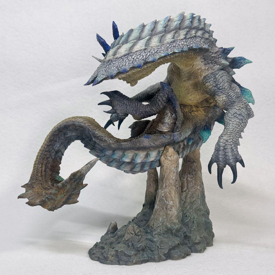 モンスターハンター　モンハン　クリエイターズモデル 白海竜 ラギアクルス亜種
