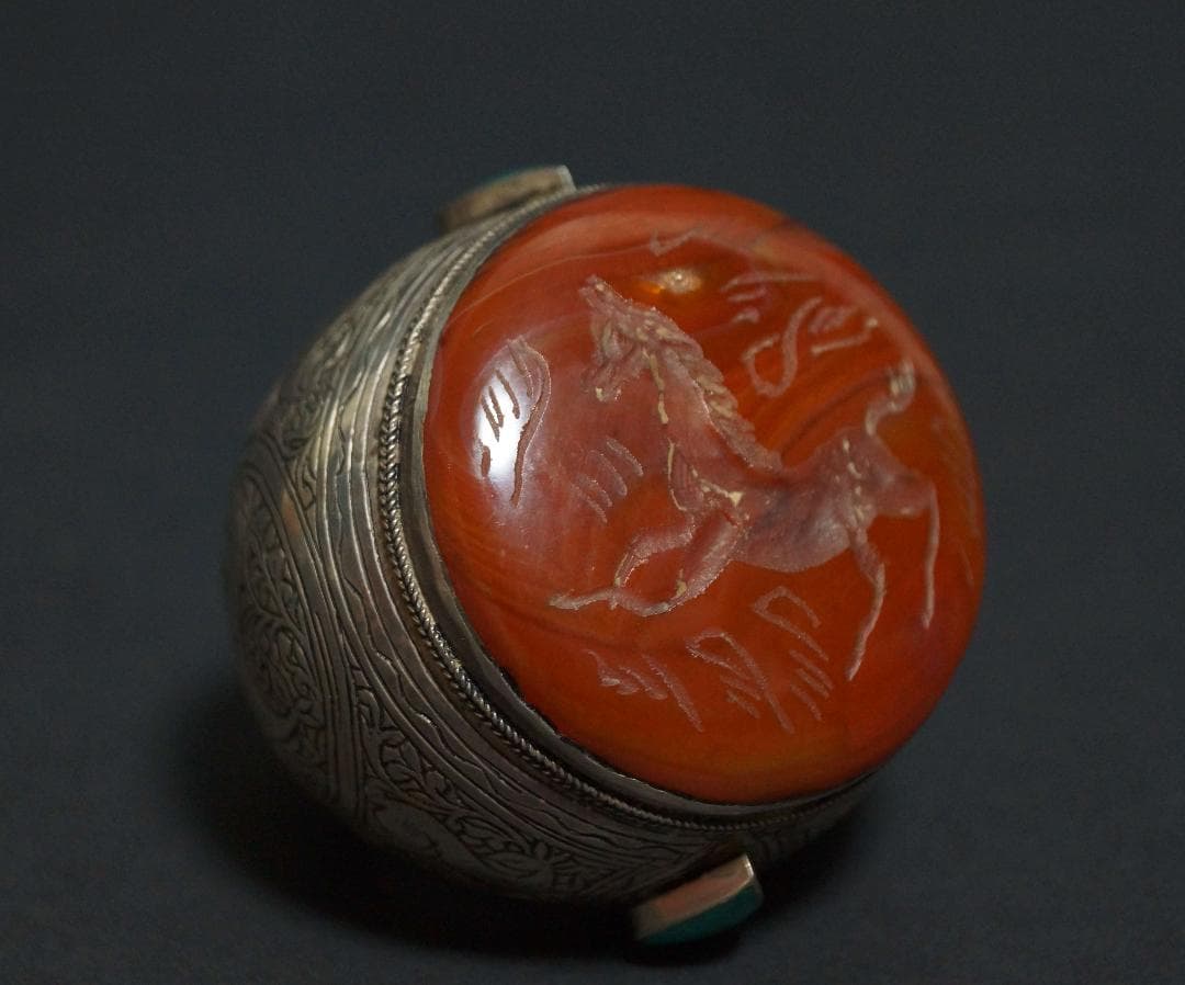 ササン朝ペルシャ期ジュエリーカーネリアン馬柄インタリオ/アマゾナイト象嵌銀製指輪