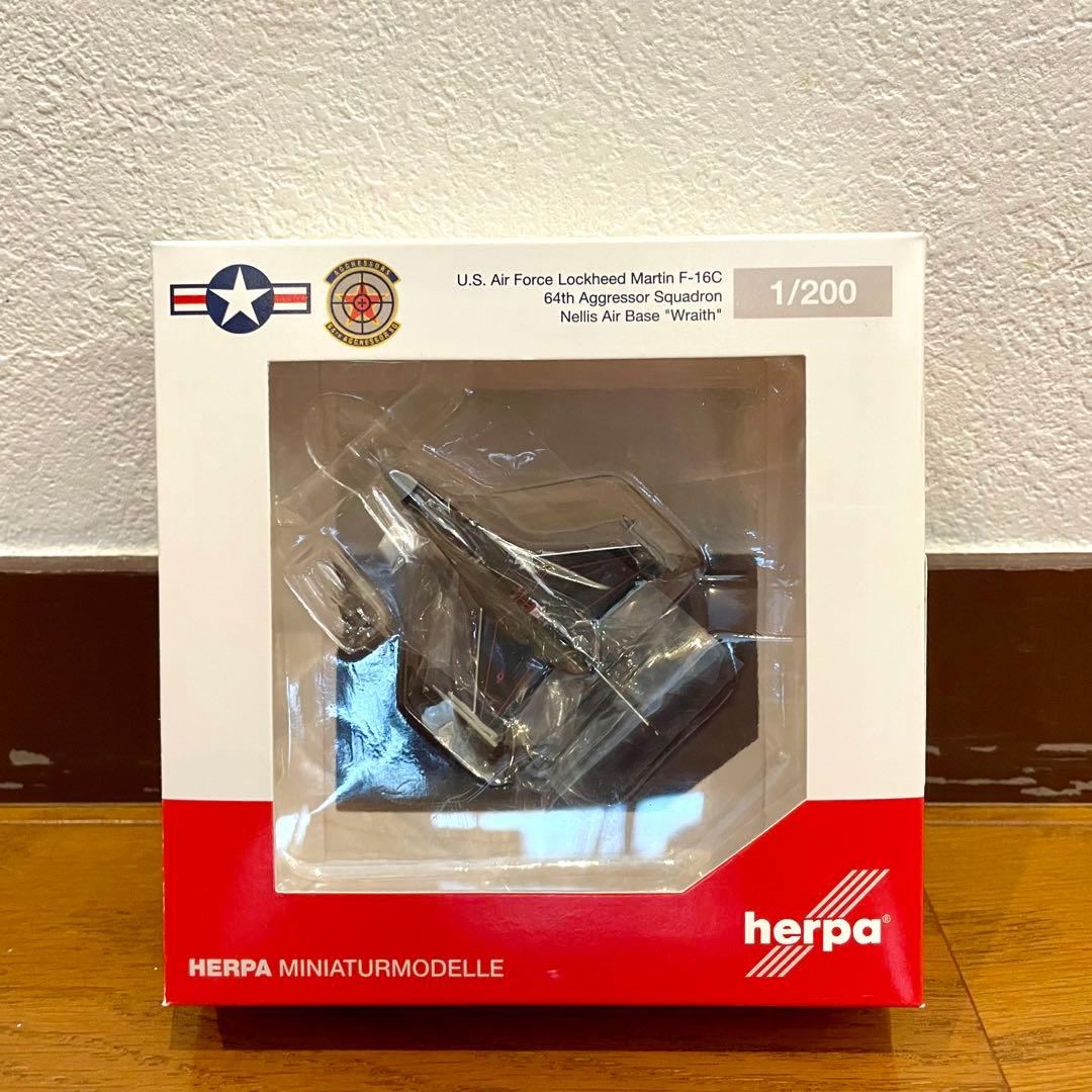 【未使用品】HERPA 1/200 F-16C AGGRESSOR WRAITH