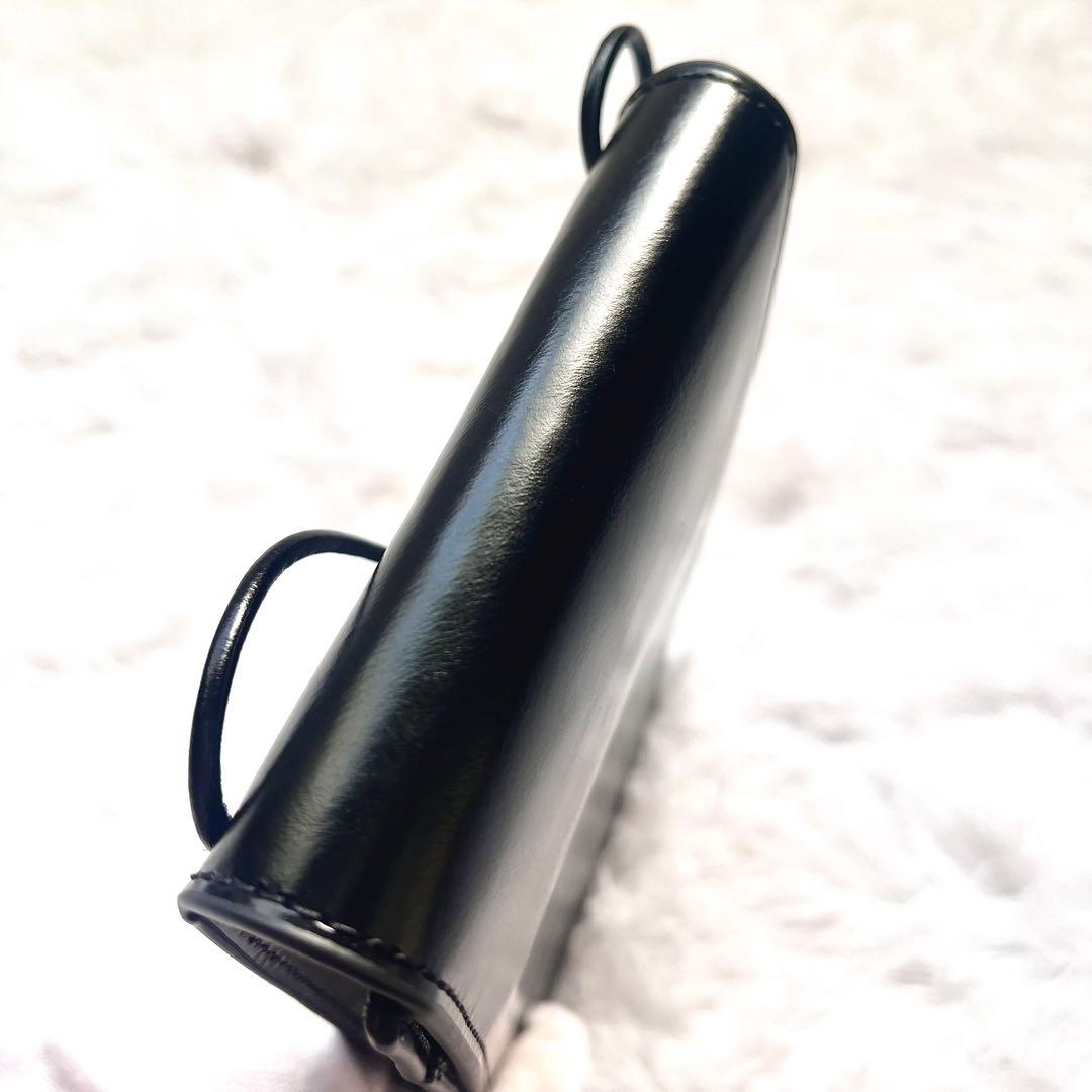 エトレトウキョウ ショルダーバッグ ブラック レザー レザーコードミニショルダー