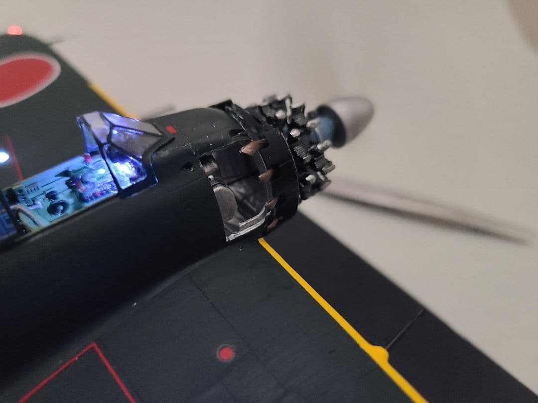 マギウス (零式艦上戦闘機52型甲 リアルモーターライズ完成品)