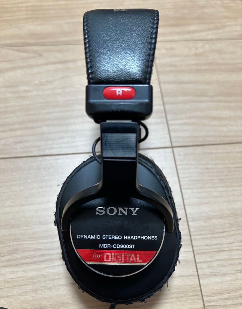 は*ん様 SONY MDR-CD900ST