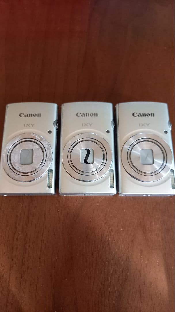 デジカメ Canon IXY 180 ×３ ジャンク