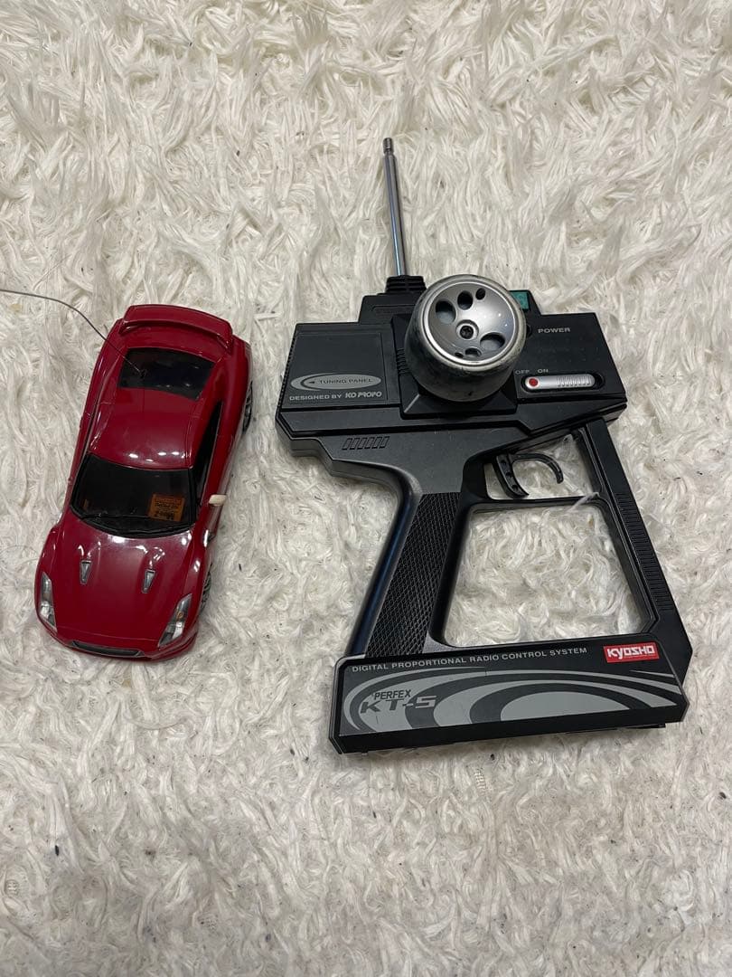 Kyosho Perfex KT-5 ミニッツMINI-Z GT-R