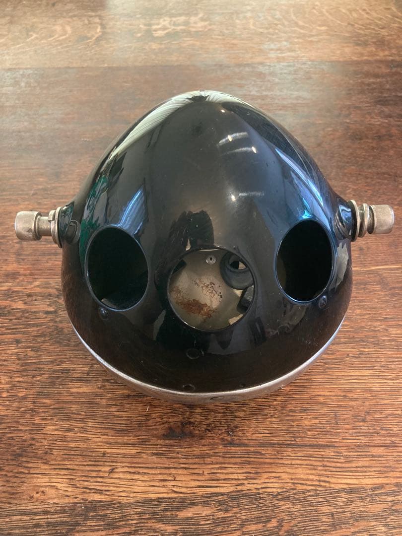 雰囲気抜群　Lucasヘッドライト