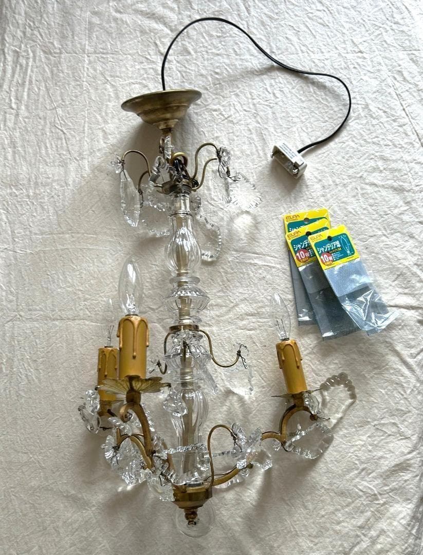 フランスアンティーク　シャンデリア　３灯　ガラスドロップ　シャビー　店舗什器