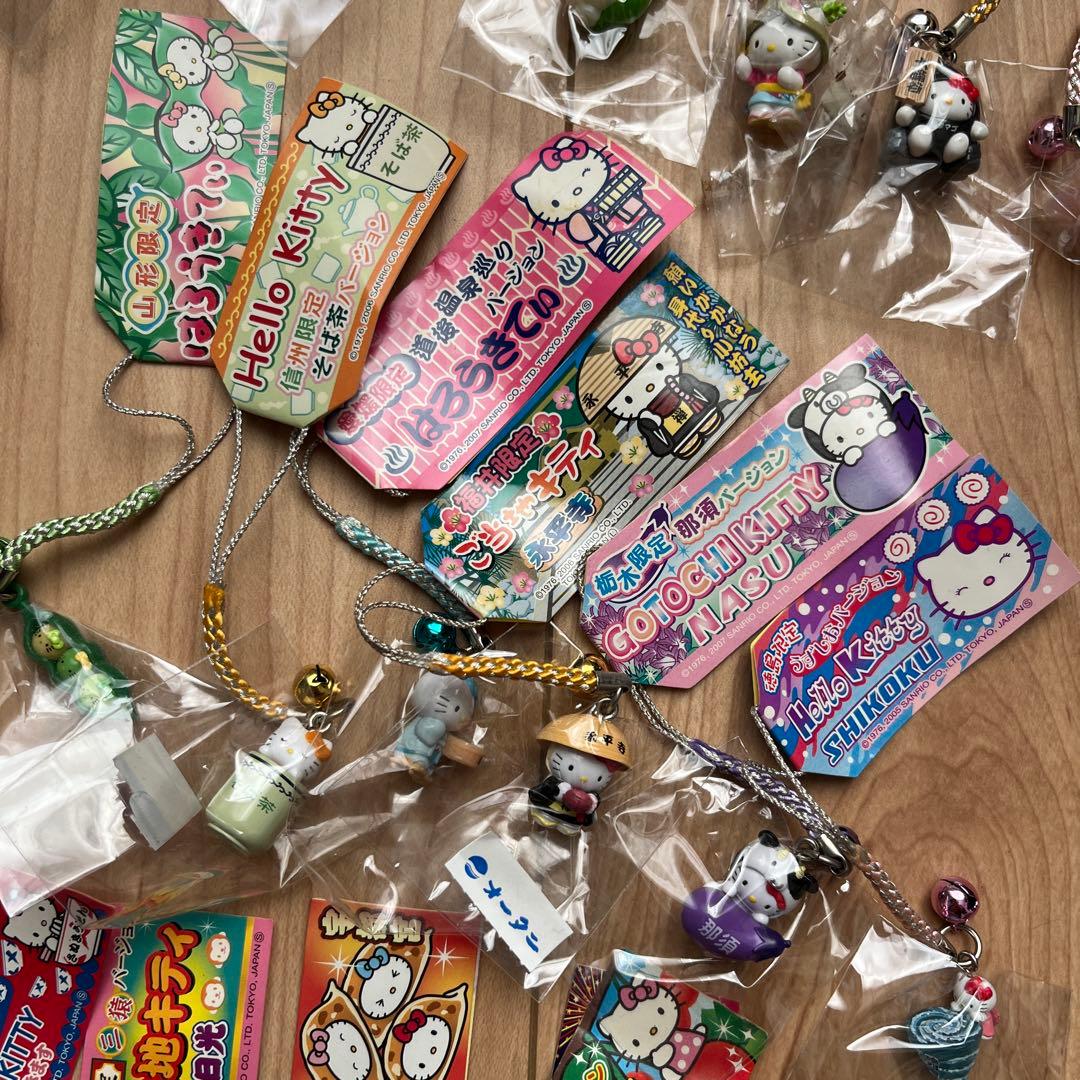 【お値下げ中】超レア♩ハローキティ ご当地キティ　未開封28個　開封済20個