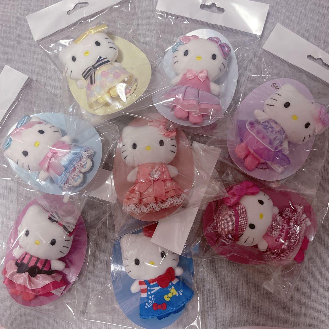 ハローキティ♡激レア♡ピューロランド限定キティぬいぐるみバッジ8種セット♡