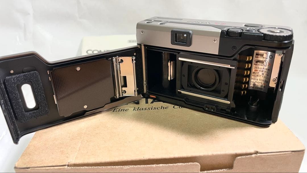 CONTAX T3 チタンシルバー 35mm フィルムカメラ