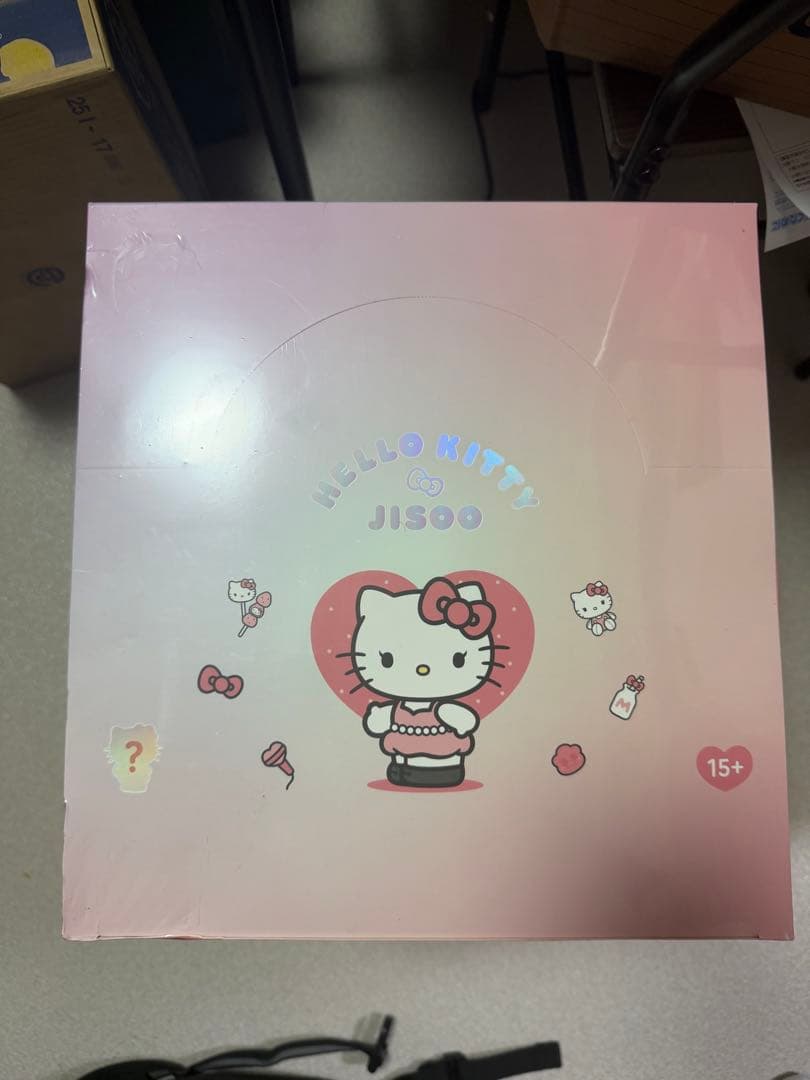 ハローキティ xジス （JISOO） x hello kittyセット