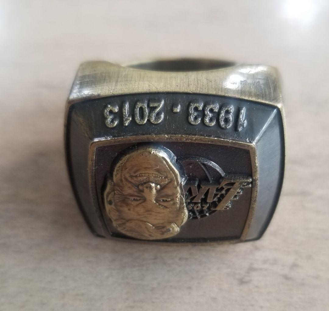 レイカーズ　LA Lakers JERRY BUSS 特大記念リング