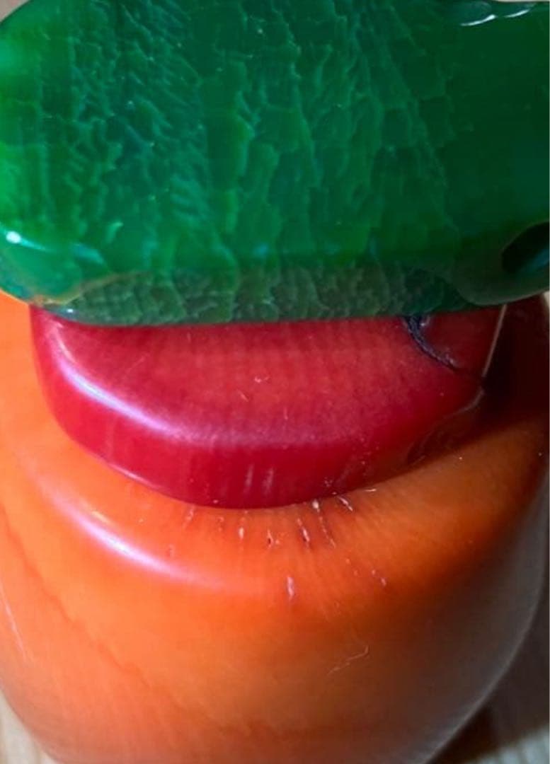 天然オレンジ珊瑚φ30×28mm，赤珊瑚、緑り翡翠セット