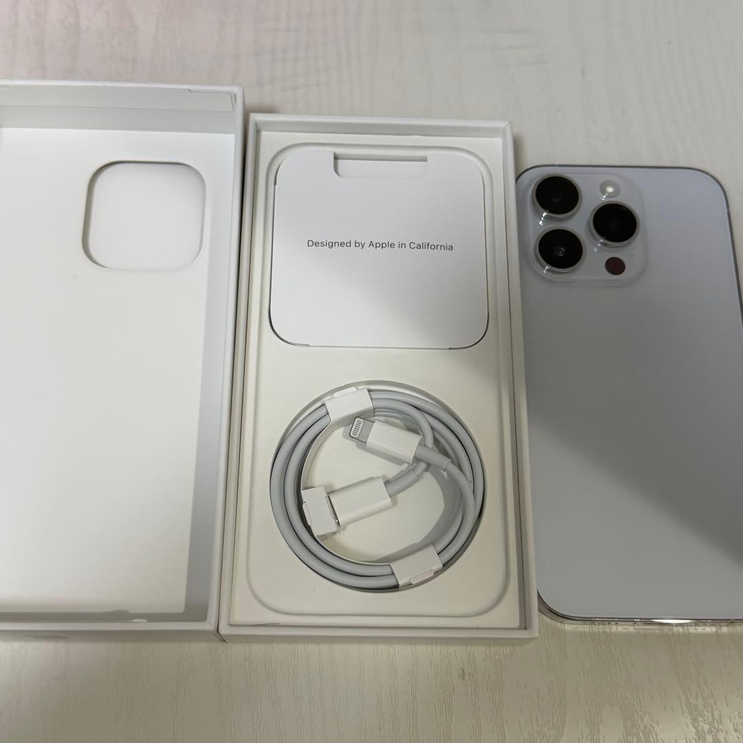 iPhone 14pro 256GB シルバー
