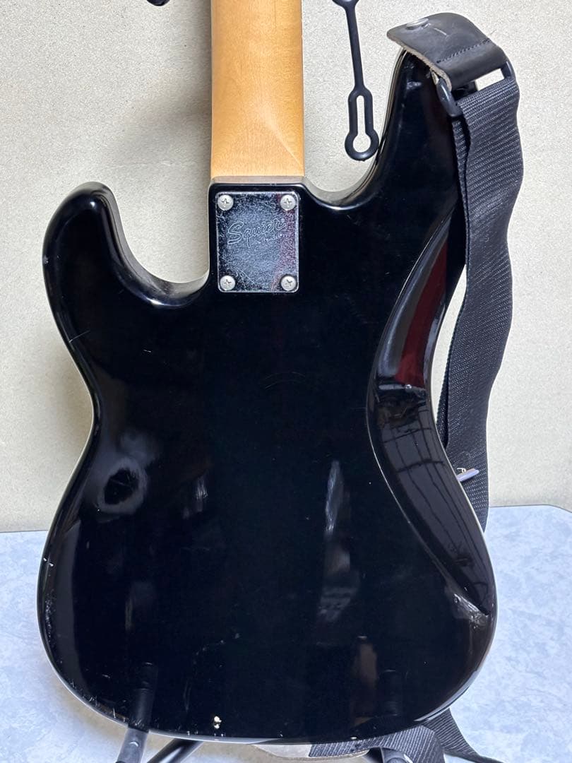 Squierプレシジョンベース