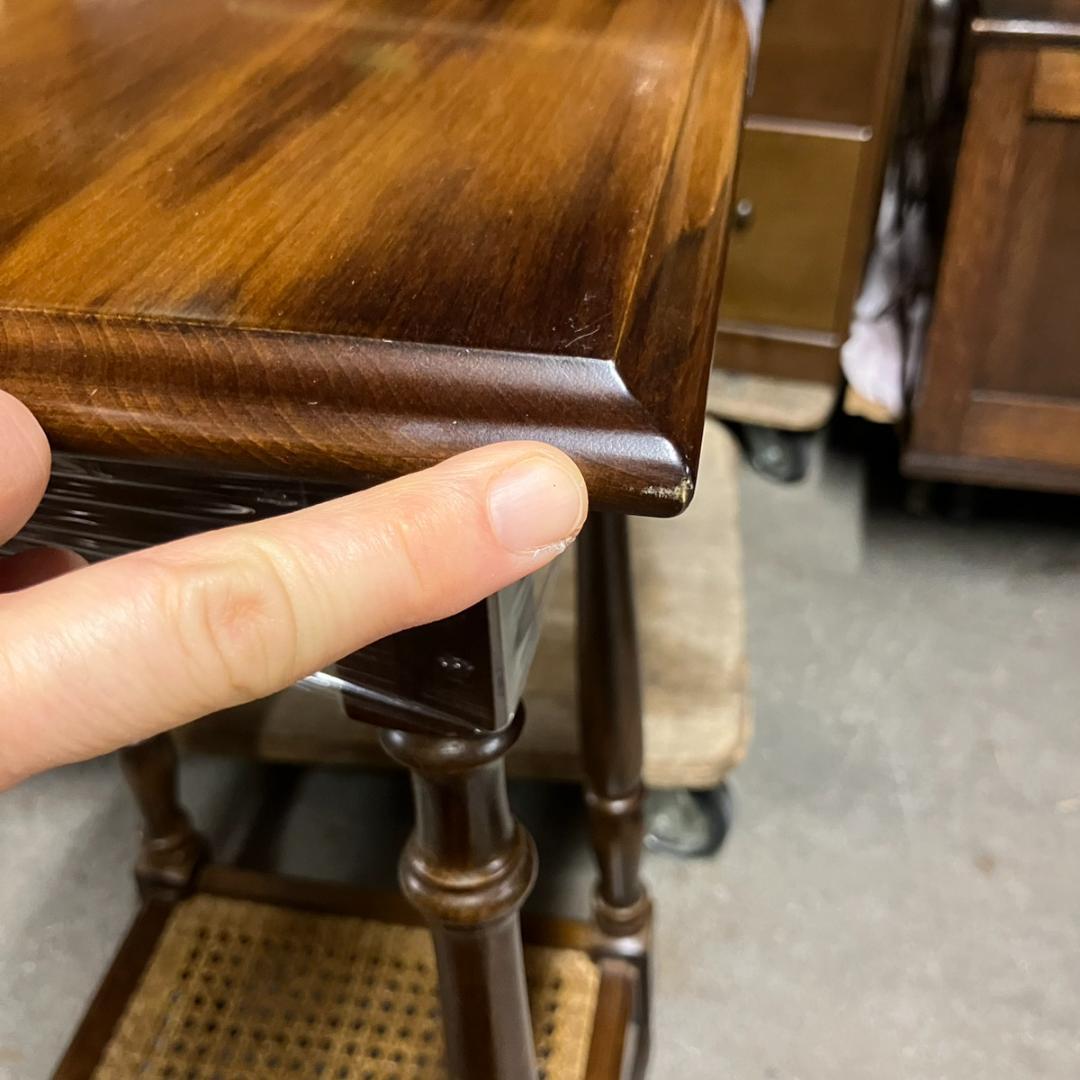 極美品 カリモク家具 コロニアル 花台 飾り台 サイドテーブル 高さ70cm