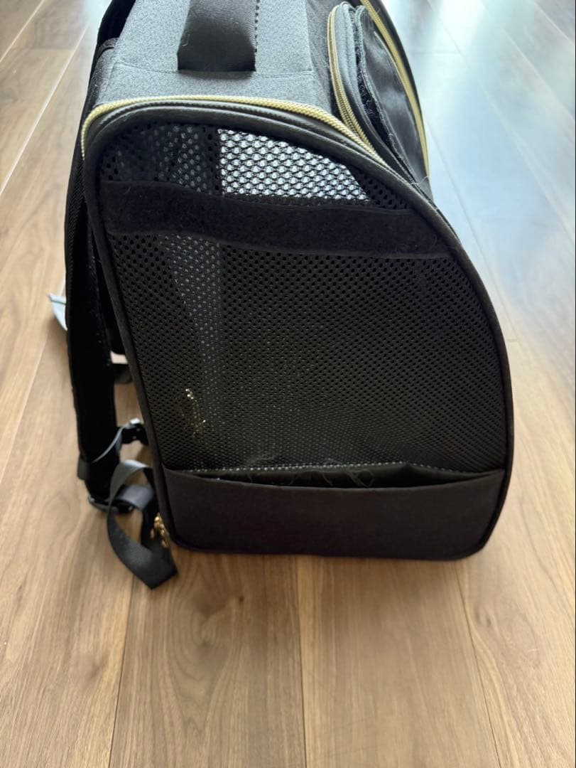 ペット 犬用 猫 高級 キャリーバッグ 黒いナイロン メッシュ素材 ペットバッグ