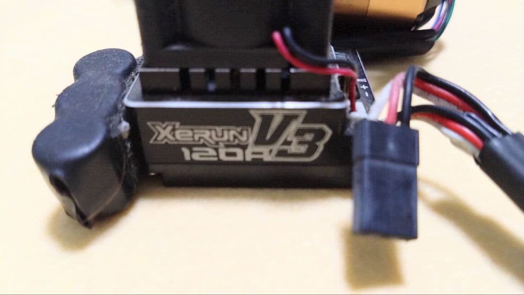 XERUN V3 120A ESC & X12 VECTOR17.5tモーター