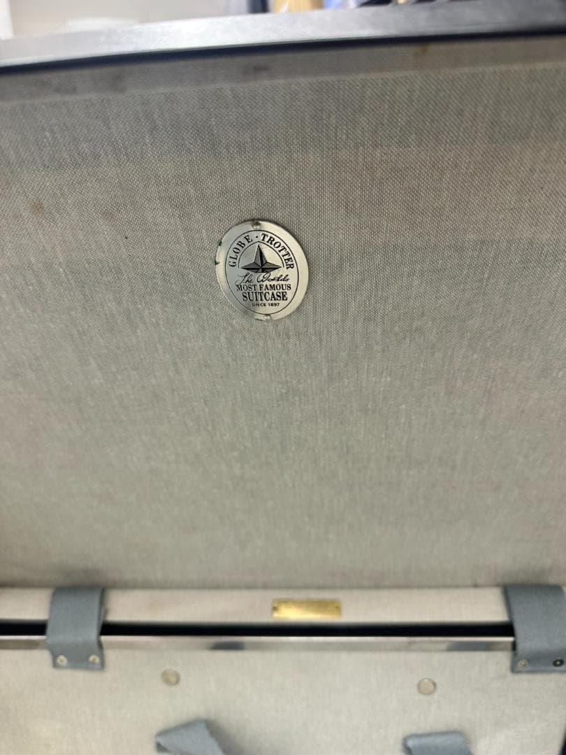 グローブトロッター　レザー　キャリーバッグ