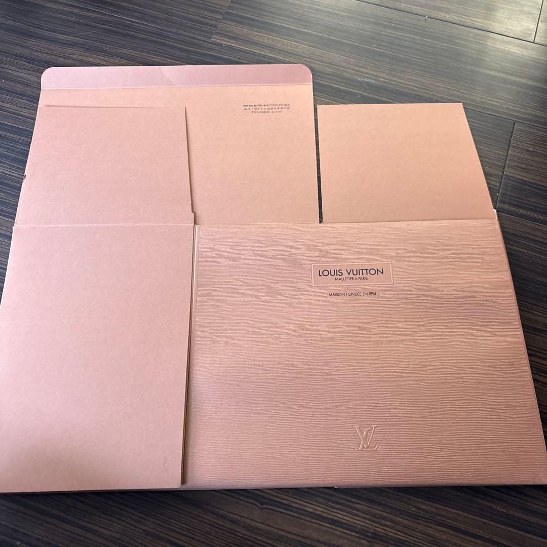 ルイビトン　エナメルバック(イエロー)