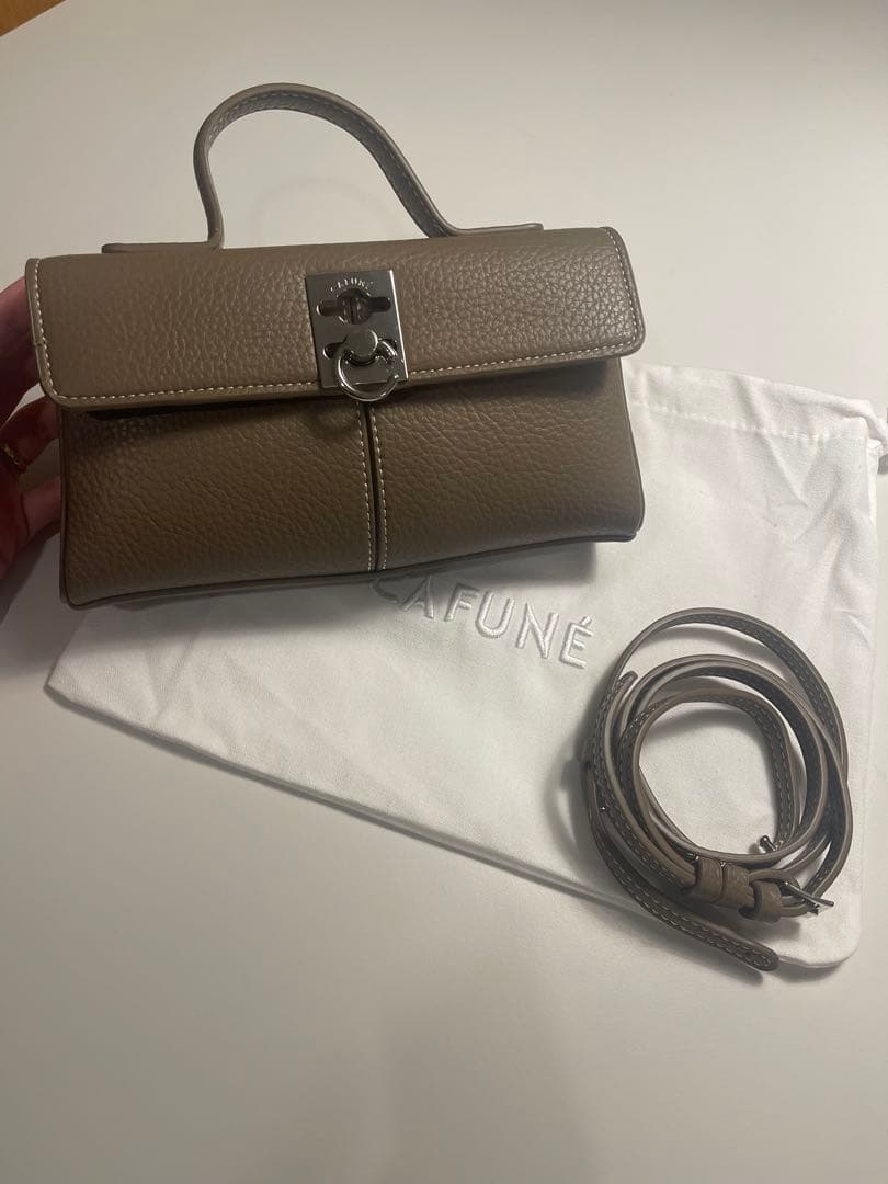 cafune スタンスウォレット