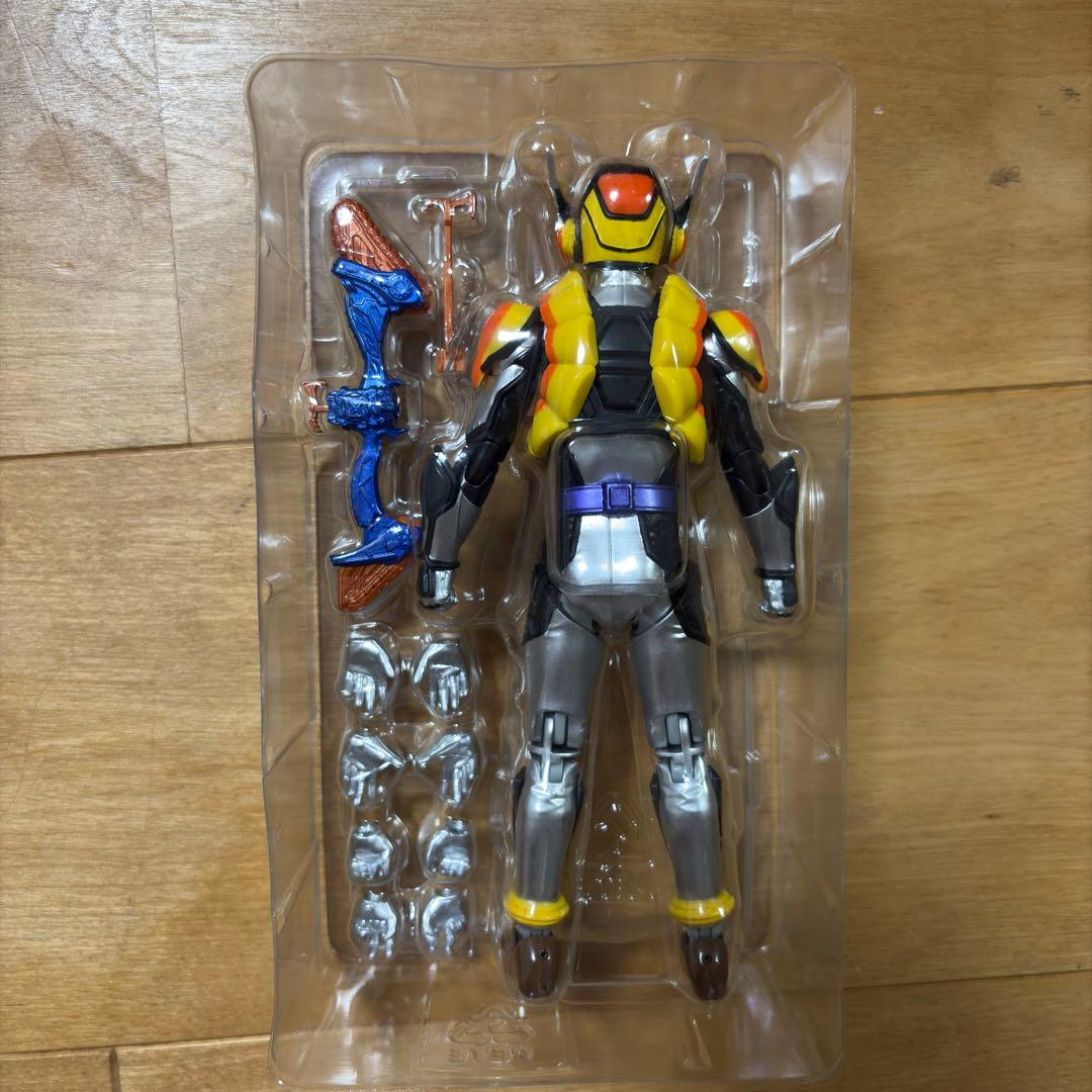 【検品のみ】SHFiguarts 仮面ライダーヴラム　フィギュアーツ