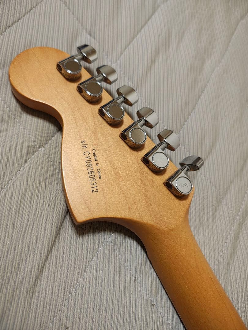 Squier ストラト/専用ケース