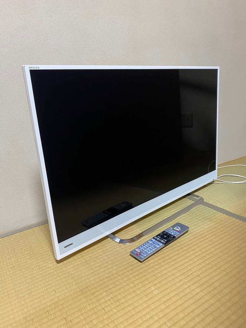 白フレーム TOSHIBA REGZA 4K液晶テレビ40インチ ♪