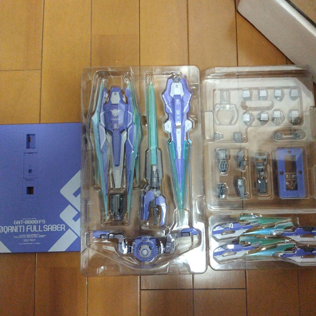 メタルビルド ダブルオークアンタ フルセイバー＋オプションx2