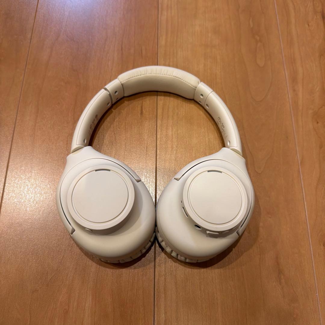 ホワイト ワイヤレスヘッドホン