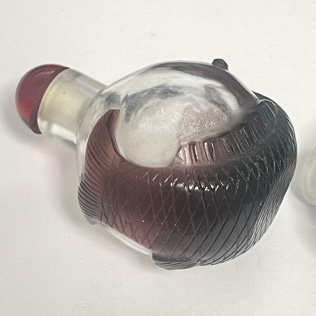 鼻煙壺　嗅ぎタバコ入れ　中国美術　ガラス工芸　　アンティーク　50年前に購入