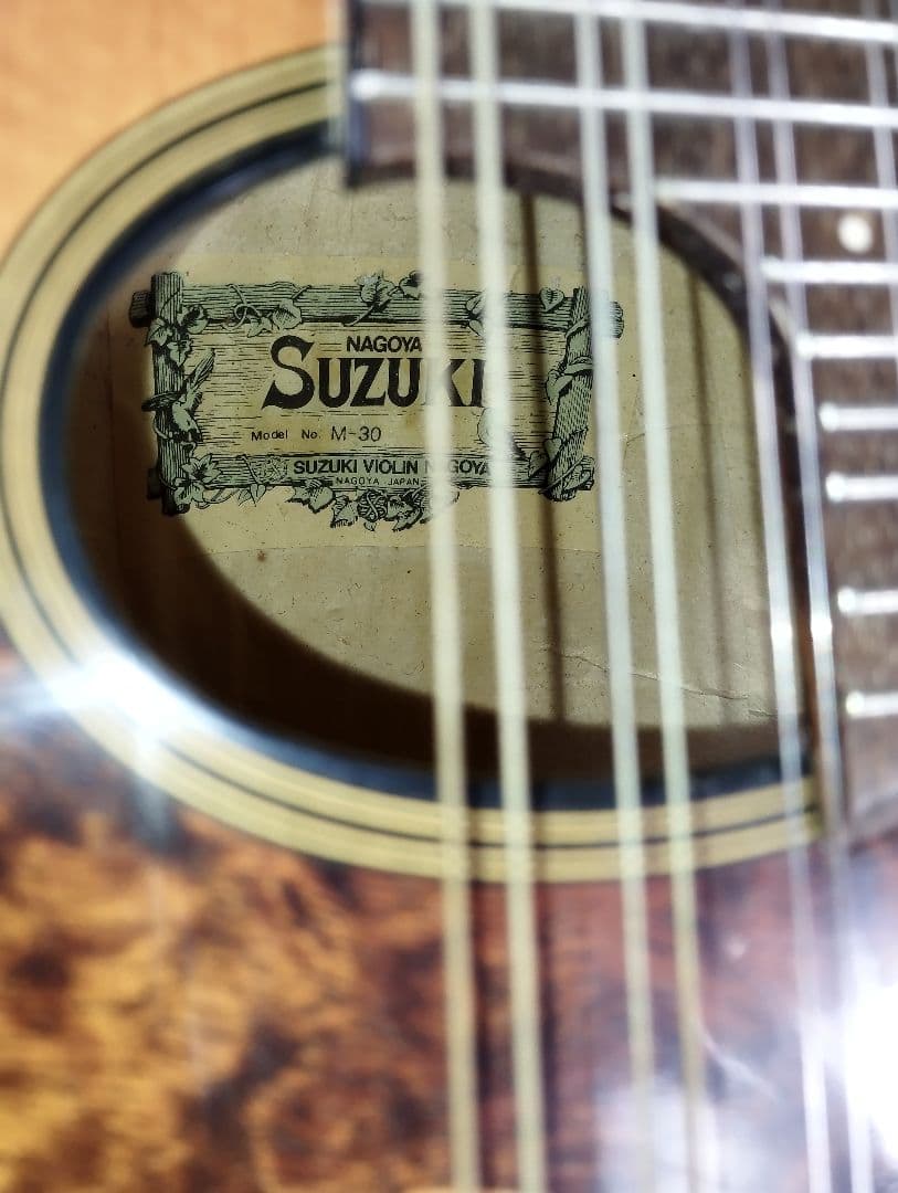 【美品】SUZUKI M-30マンドリン 8弦 ハードケース付き