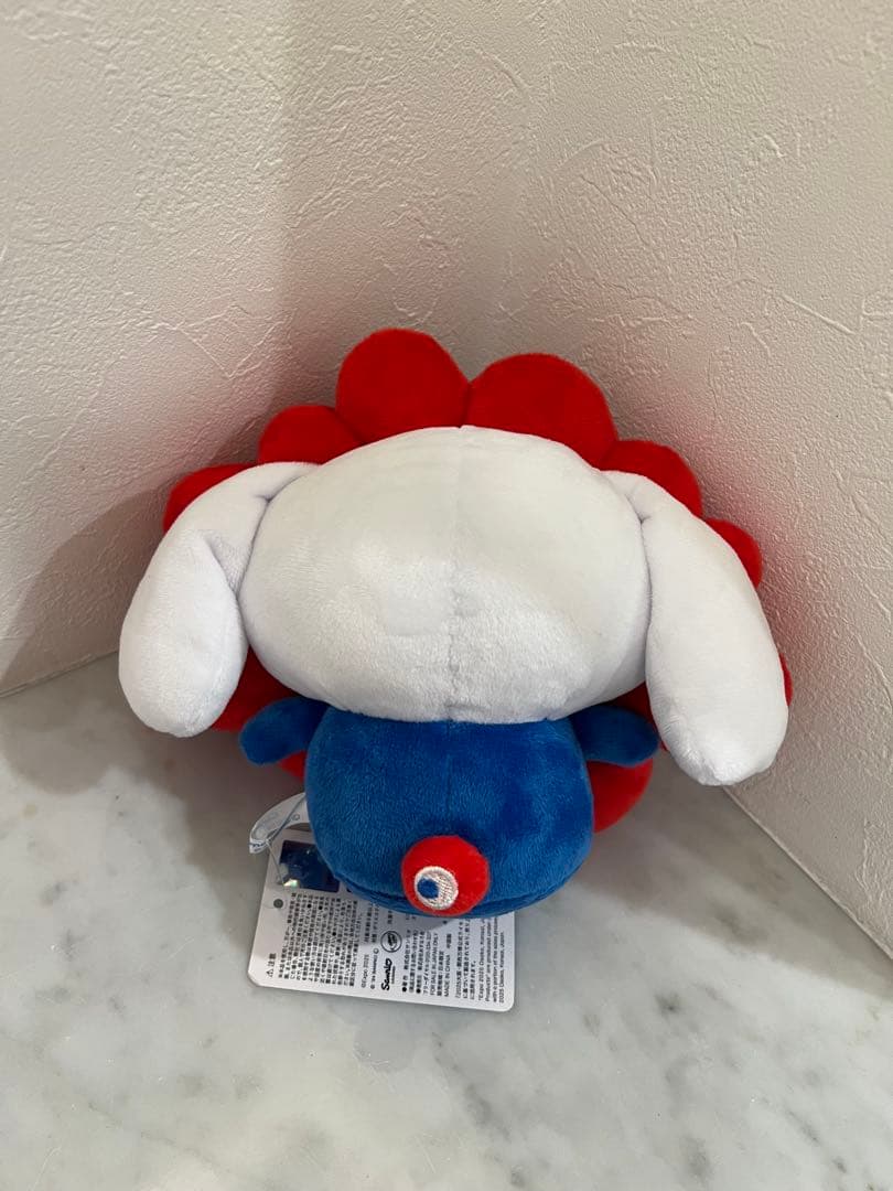 ミャクミャクなりきりぬいぐるみM　シナモンロール